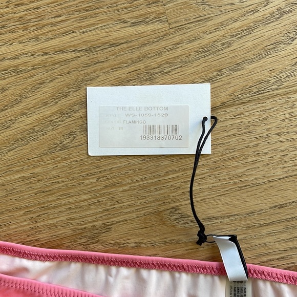 ♻️DONATED DEC. 2023♻️ 
NWT Solid & Striped Elle Bottom in Flamingo size M - Picture 6 of 9